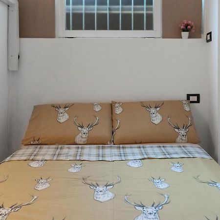Elegant Sweet Home Suite - Milan, 15 Minute Duomo Exteriör bild