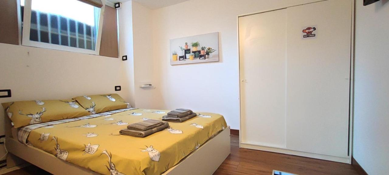 Elegant Sweet Home Suite - Milan, 15 Minute Duomo Exteriör bild
