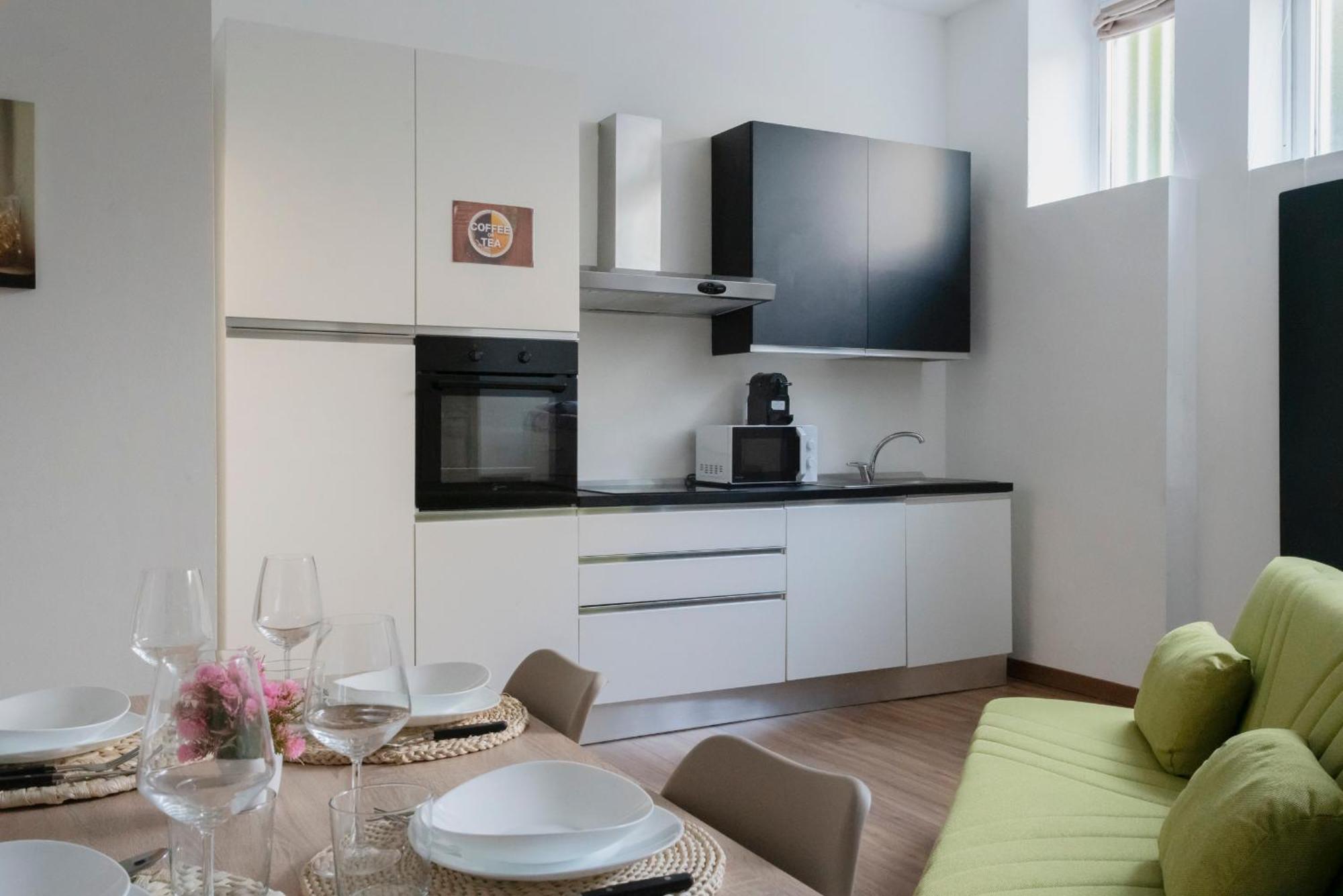 Elegant Sweet Home Suite - Milan, 15 Minute Duomo Exteriör bild